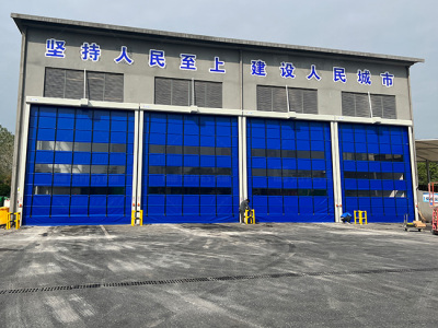垃圾中转站超大门洞卸料区隔臭用的快速卷帘门