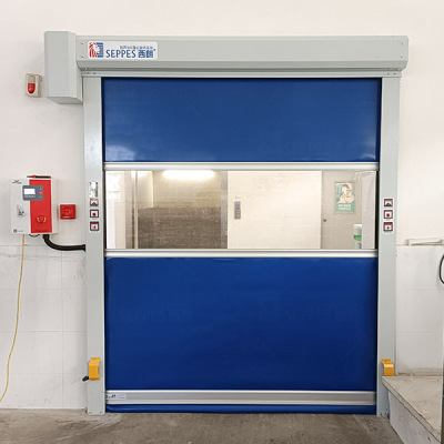 西朗门业：伺服电机快速卷帘门