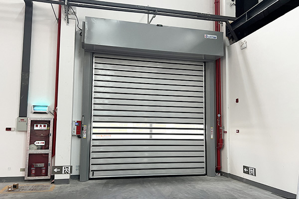 西朗门业快速提升门