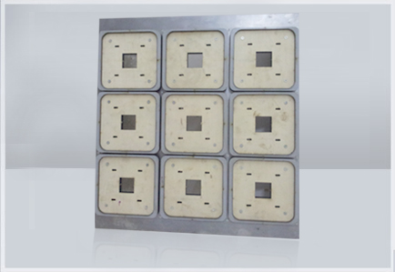 轨道式可调位吸塑刀模