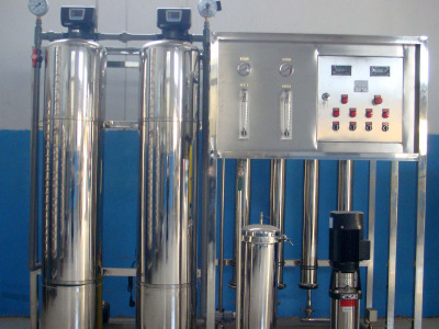 纯净水和矿泉水的设备，如何选择和使用？