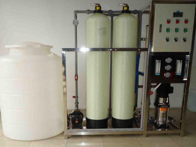 纯净水净化设备多少钱？不要被坑了，这里有最专业的指南！