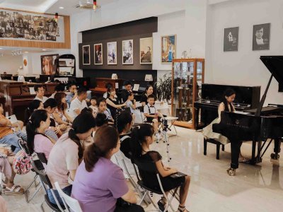 8.23凛静艺术师生音乐会