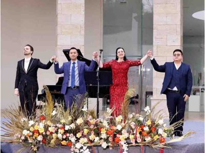 舒密尔钢琴助力中意“一带一路”