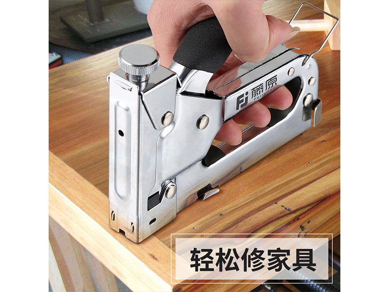 三用手動釘槍