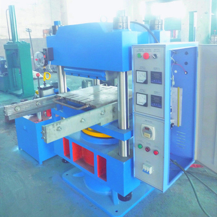 120噸平板硫化機(jī)-四柱式手動推拉款熱壓成型機(jī)