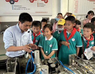 高新区科学大道第二小学就开展研学游向公司致信感谢