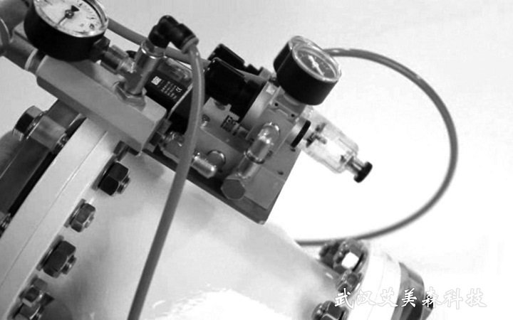 AKOVAC 气动夹管阀真空应用单元