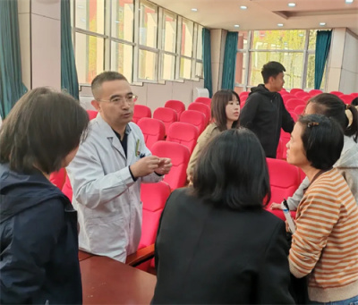 【平安校园】守护生命 “救”在身边——遵化职校开展应急救护培训活动