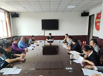 述职明方向 聚力促发展—— 丰南开放大学召开中层干部期中述职会