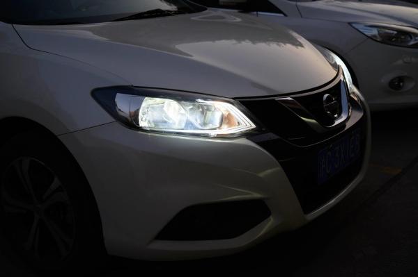 汽車大燈干燥劑多久換一次