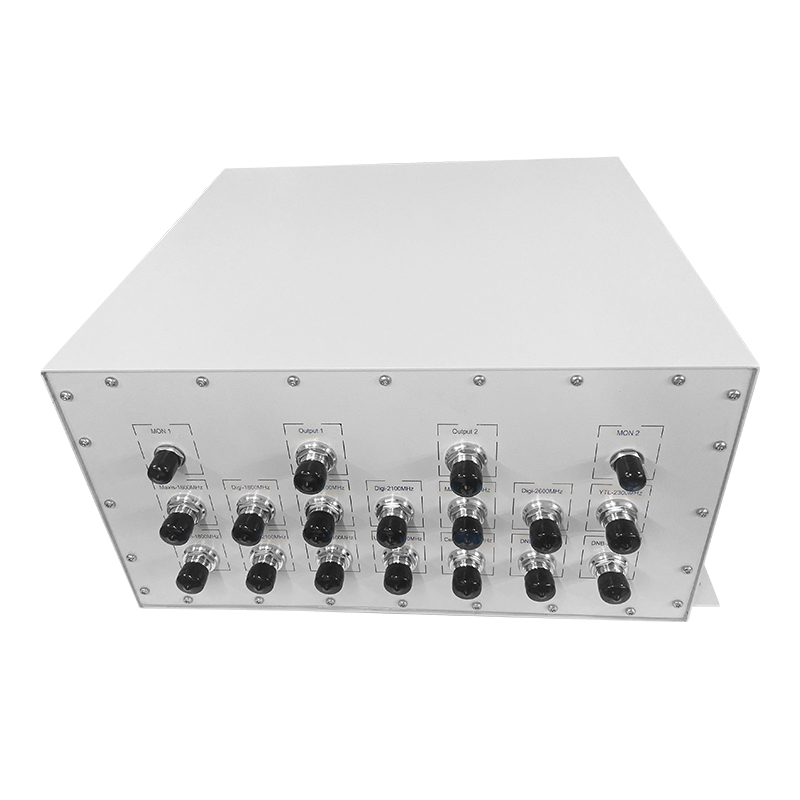 PM0726-144D-B 700~2600MHz 14输入4输出POI