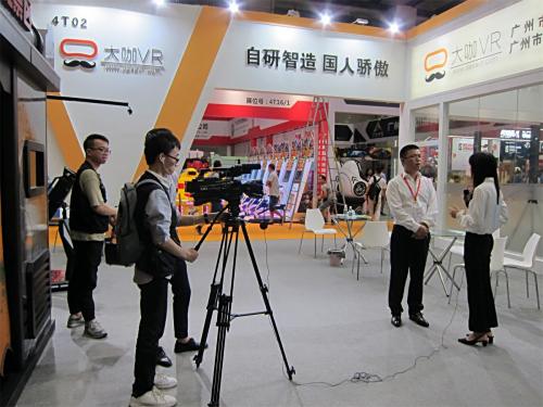 董事长张作钦接受广州本地电视台采访