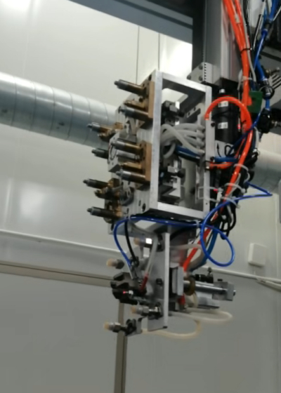 联机自动模内植入螺母设备