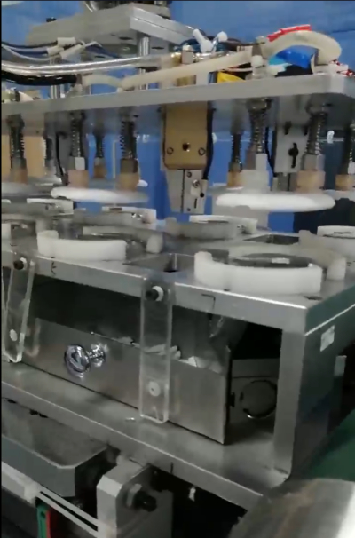 联机自动切水口及摆放设备