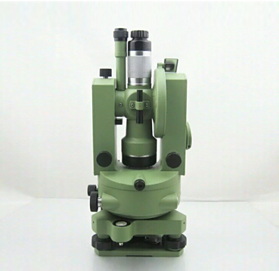 一〇〇二厂J6/J6E光学经纬仪（停产）