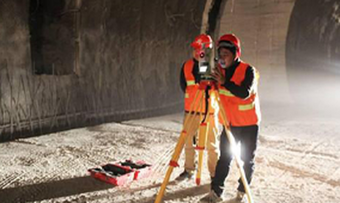 全站仪测量数据安全法合规指南：工程领域数据存储与传输加密要求解析