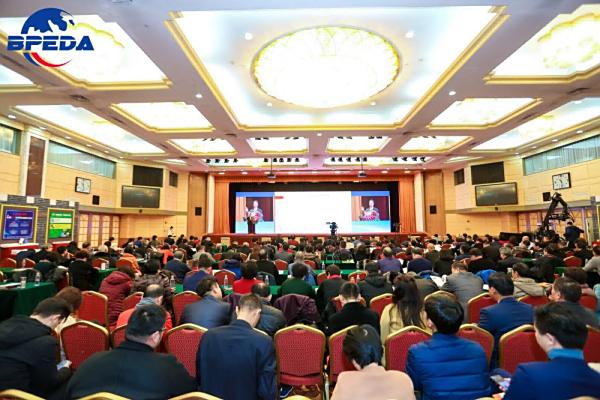 泰安明威機(jī)械有限公司受邀參加2019中國企業(yè)家大會，被評為“優(yōu)秀民營企業(yè)”