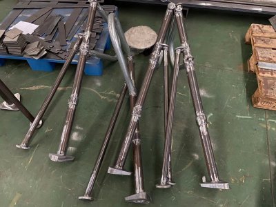 倾斜式固定栏杆