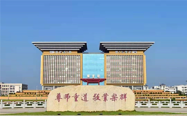 与广西师范大学就文秘教学软件开展合作