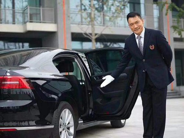 长沙订飞机票接送机的机票代理公司是哪家呢？