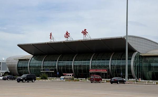 内蒙古赤峰玉龙机场售票处简介及订机票电话