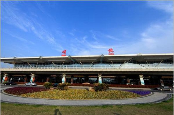 江苏无锡硕放机场简介及订机票电话