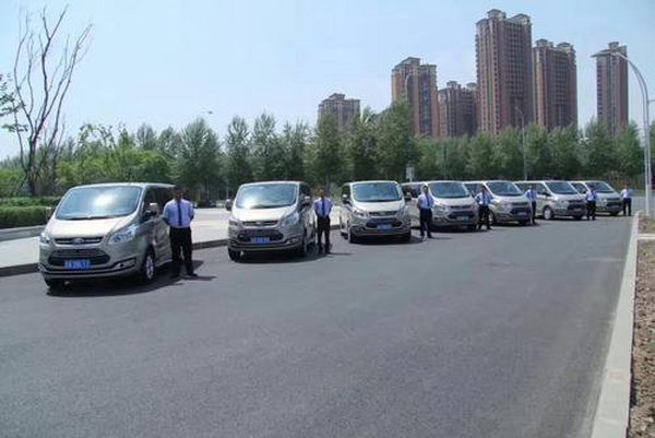 订机票可以免费送机场接送机服务的机票代理公司是哪家