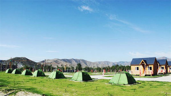 布尔津喀纳斯机场特价机票查询与机场航空售票处电话