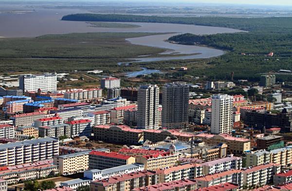 抚远东极机场特价机票查询与机场航空售票处电话