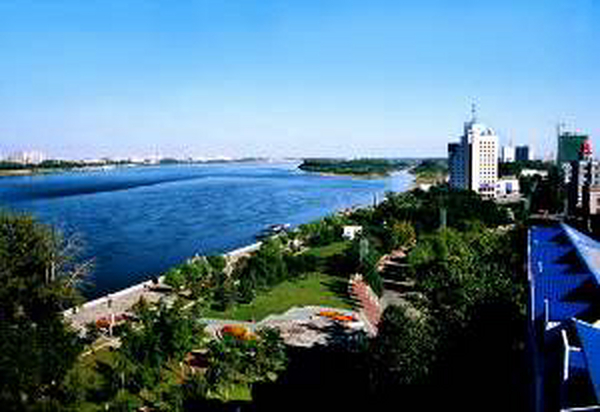 黑河瑷珲机场特价机票查询与机场航空售票处电话