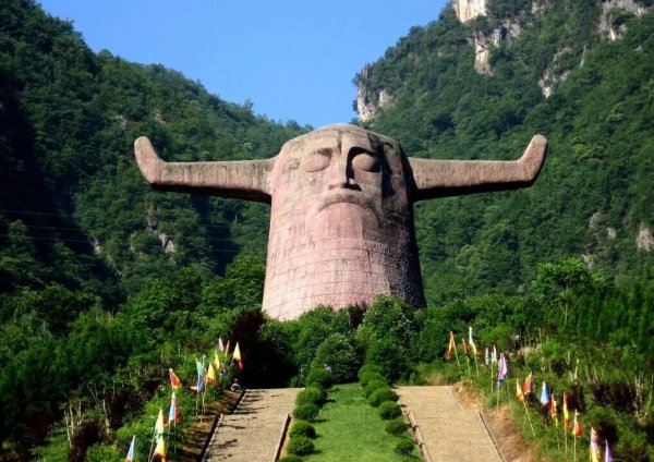 神农架机场特价机票查询与机场航空售票处电话