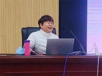 石家庄文化传媒学校举办主题教育团课