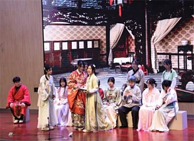 青春舞台 梦想绽放——播音与主持专业戏剧表演课汇报演出纪实