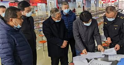 正定县政协副主席祁立广到我校食堂指导检查