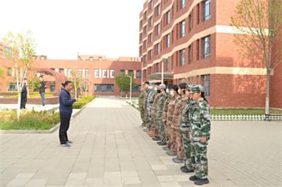 石家庄文化传媒学校开展火灾地震等险情应急疏散演练