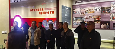 弘扬国球精神 答好初心之问——石家庄文化传媒学校第三党支部开展主题党日活动