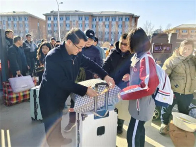 以春为序，逐梦启航——石家庄文化传媒学校2025年春季学期开学纪实