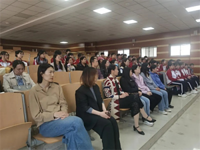 【专业部快讯】文化艺术专业部召开3月份班级总结表彰会