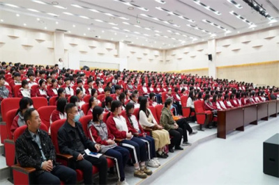 铸魂育人新阵地 谱写时代新篇章——石家庄文化传媒学校开展“思政大讲堂”系列主题活动