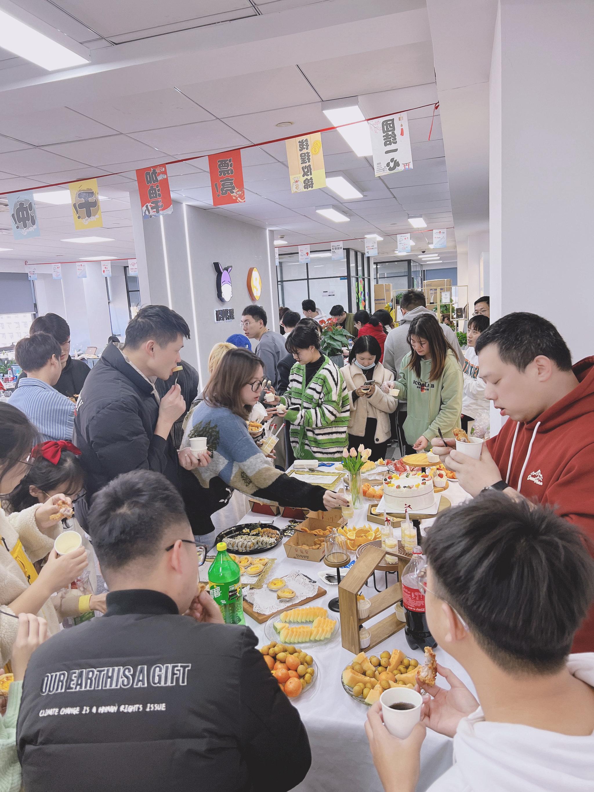 酷驴们开心分享美食