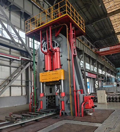 2#40MN多向模锻液压机