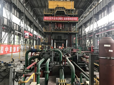 120MN多向模锻液压机