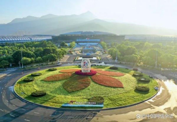 东风万里绘宏图 