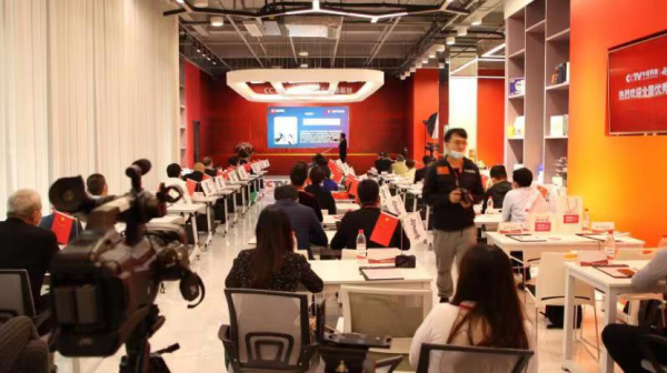 播播猫和CCTV·联合举办线下选品会