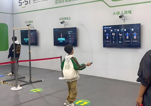 AI多人跳绳