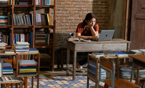 App Development with Swift认证