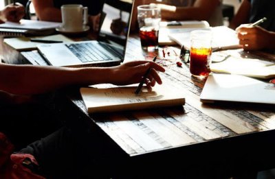 南宁注册公司，一定找代办公司注册吗？