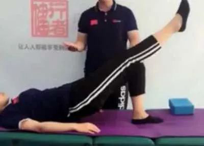 脊柱侧弯的评估及康复方法 图片