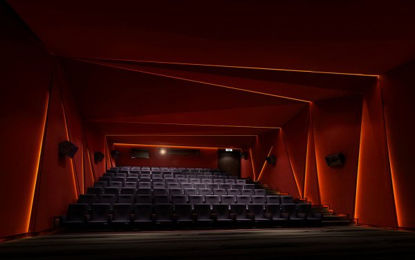 50亿的电影票房，谁不想分一杯羹？